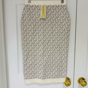 NWT XS Michael Kors Beige and Cream Midi Skirt